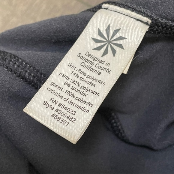 Athleta 2-In-1 Skirt Leggings In Black and Gray Size Small. - Picture 5 of 9